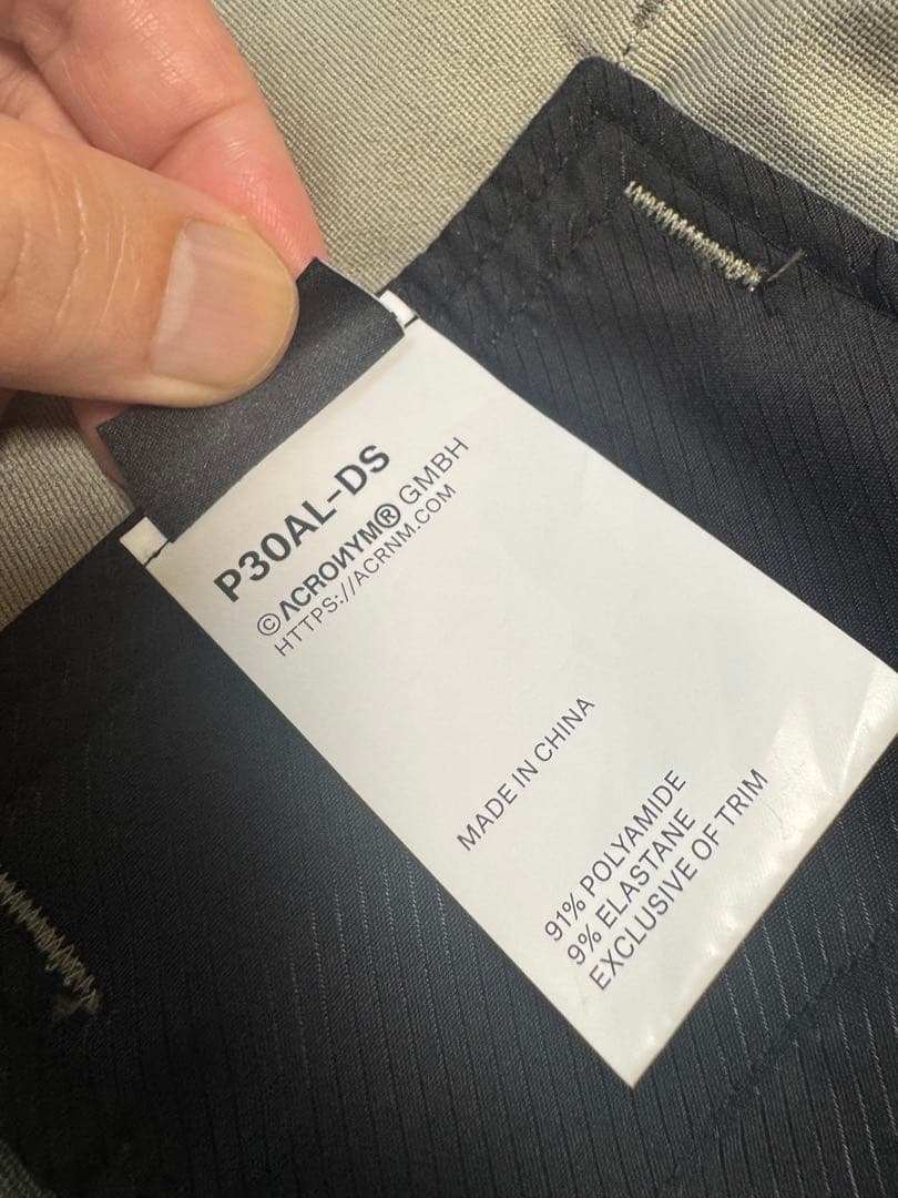 Acronym アクロニウム P30AL-DS サイズL