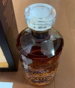 サントリー　響　ジャパニーズハーモニー マスターズセレクト　意匠ボトル700ml