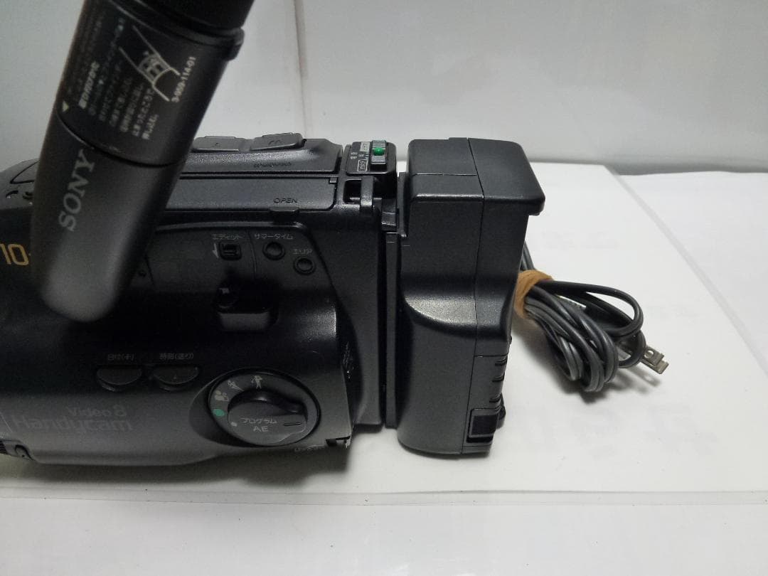 希少　大人気　動作品　SONY　CCD-TR212　ビデオカメラ　8mmテープ