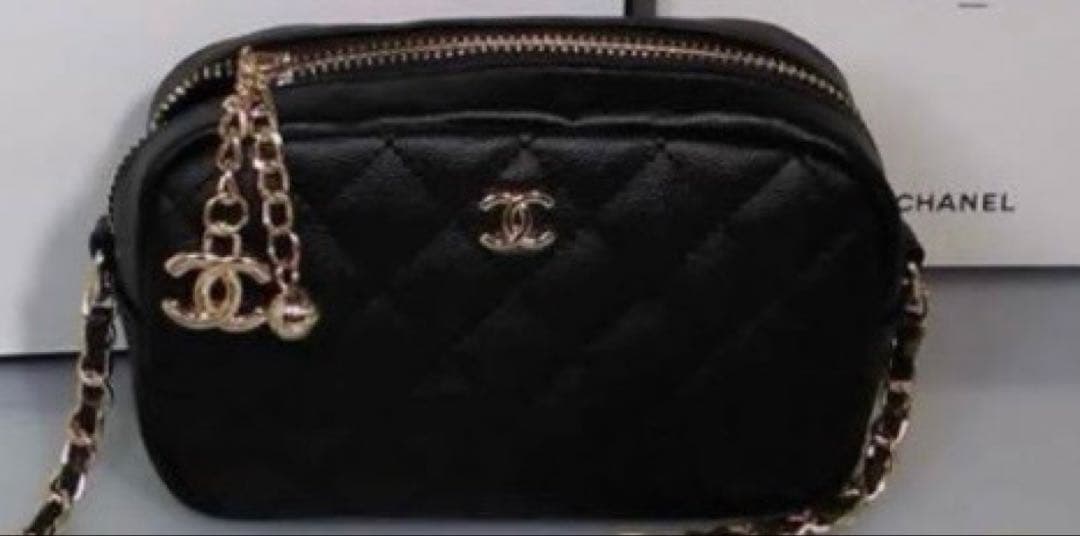 【新品】CHANEL(シャネル)ノベルティ ココチャーム付 ミニショルダーバッグ