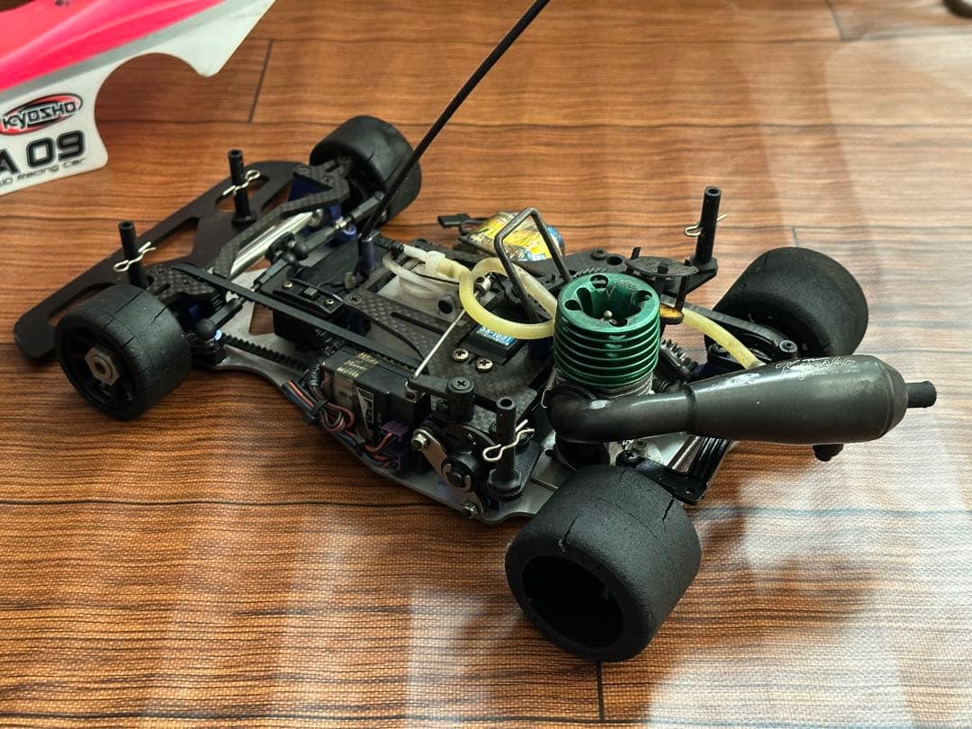 スパーダ09 京商　1/12 エンジンカー