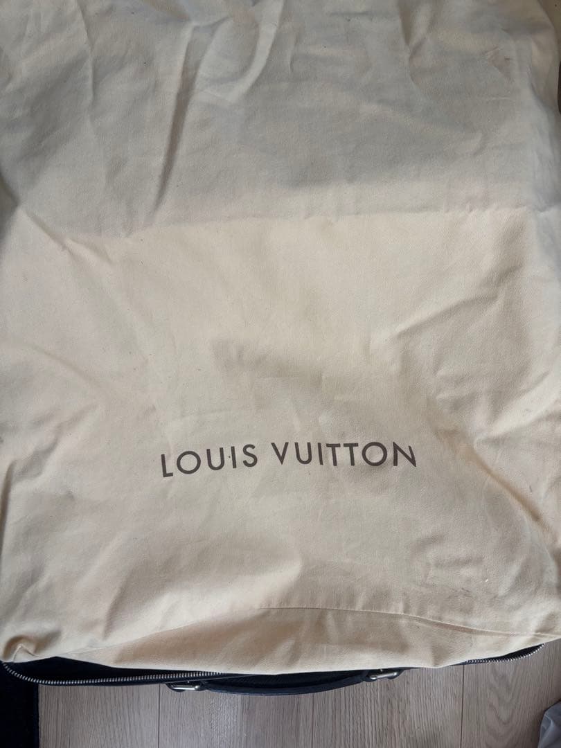 sahara　LOUIS VUITTON キャリーケース タイガ