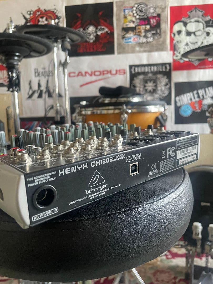 Behringer XENYX QX1202USB アナログミキサー