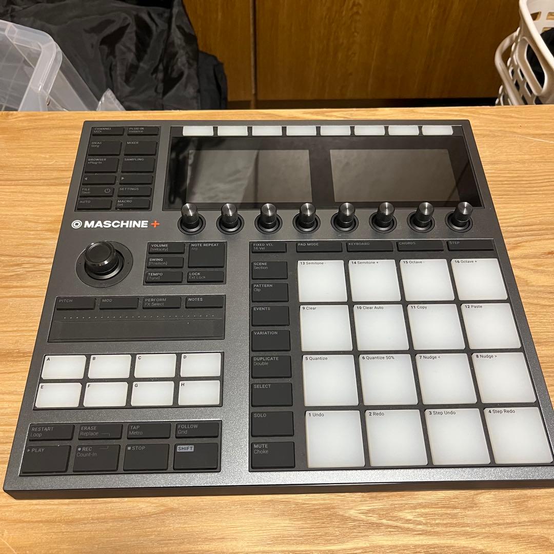 Native Instruments MASCHINE+スタンドアローン