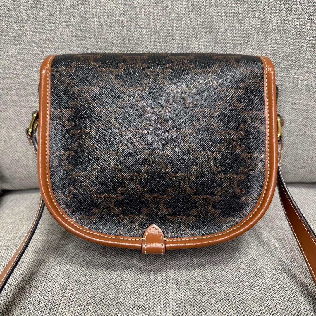 セリーヌ ミディアム フォルコ ショルダーバッグ トリオンフ