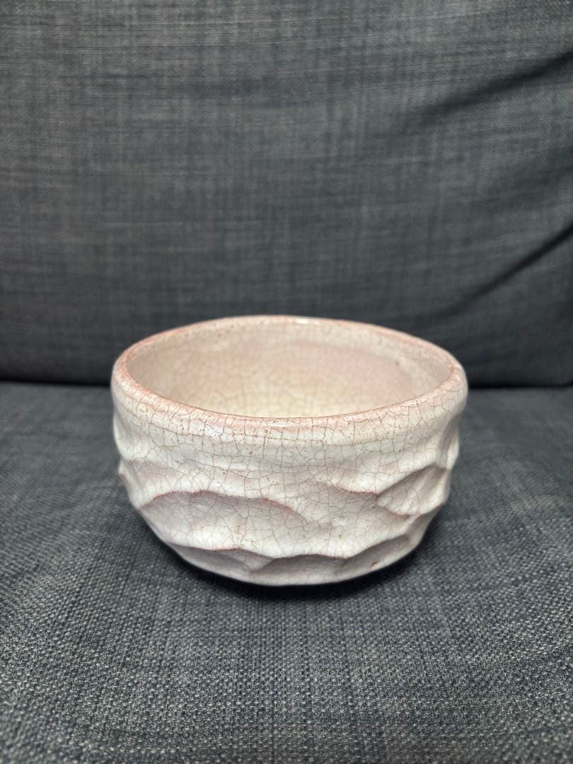 貫入 釉 薄桃色 茶碗 【作家印あり】