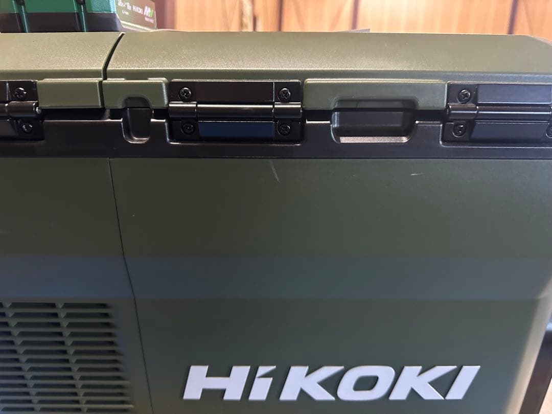 HiKOKI(ハイコーキ) コードレス 冷温庫 UL18DC (WMGZ)