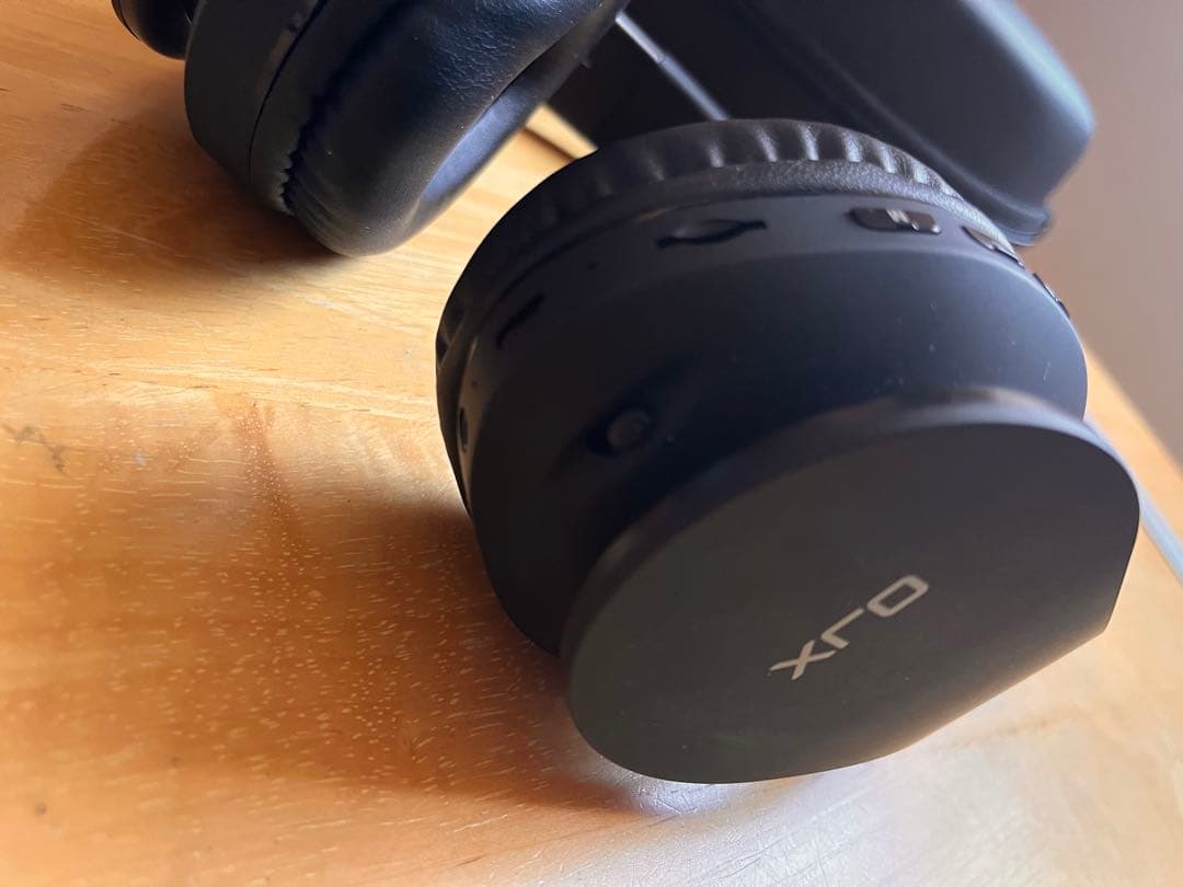 OLX ワイヤレスヘッドホン ブラック