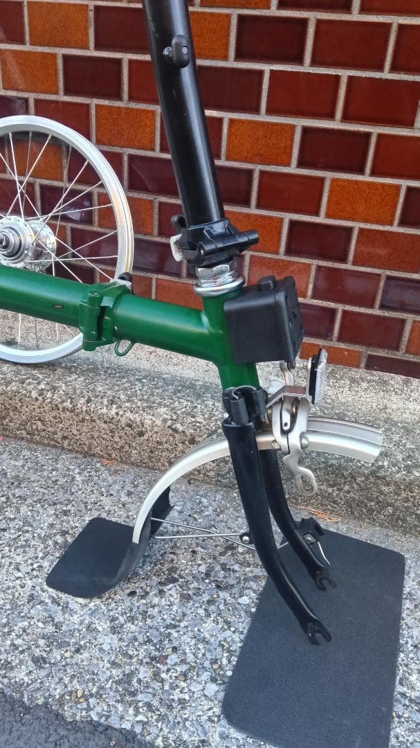 BROMPTON　ブロンプトン　只今オーバーホール中　現車確認必須
