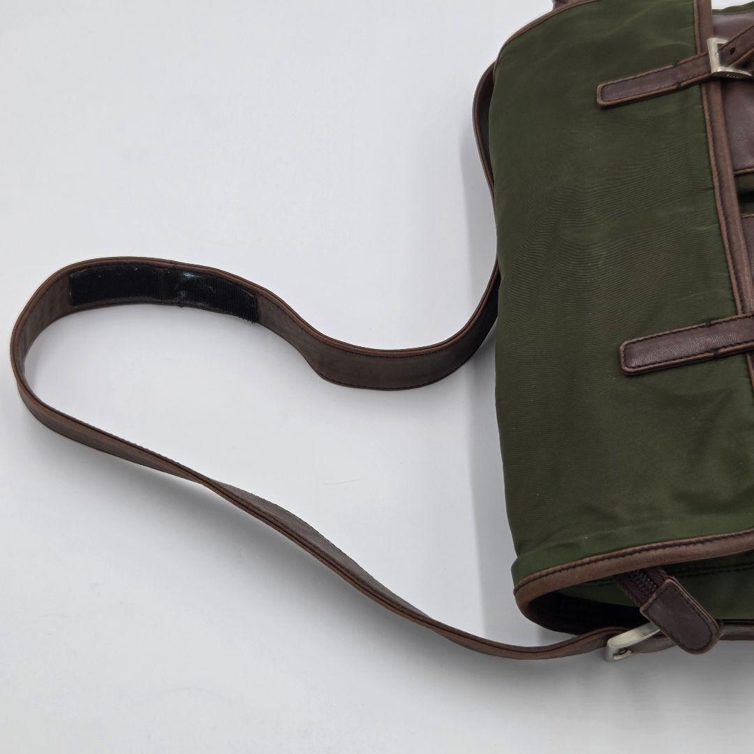 【良品】PRADA ナイロン ショルダーバッグ グリーン ヴィンテージ 肩掛け
