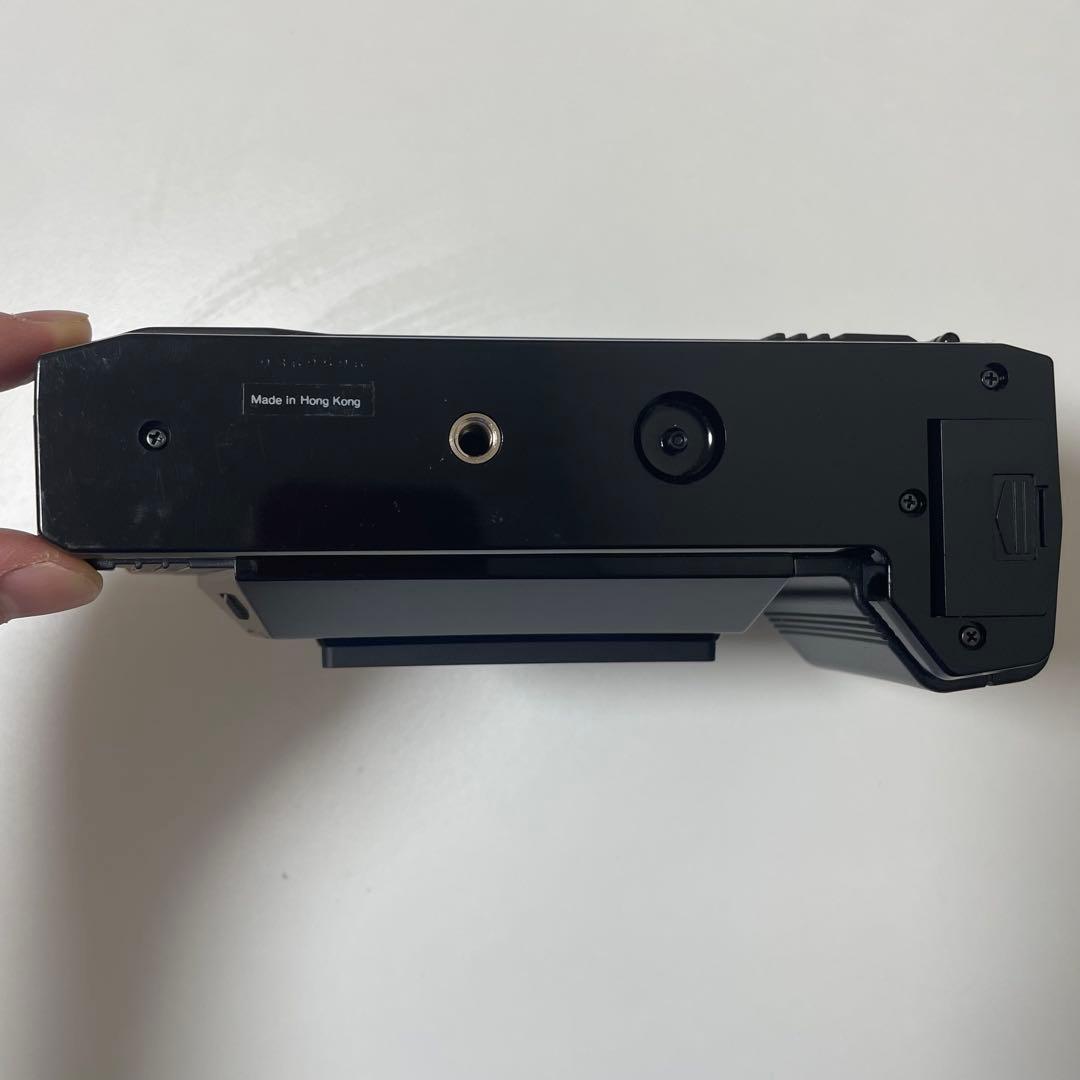 Nishika N8000 3DカメラとTwin Light 3010