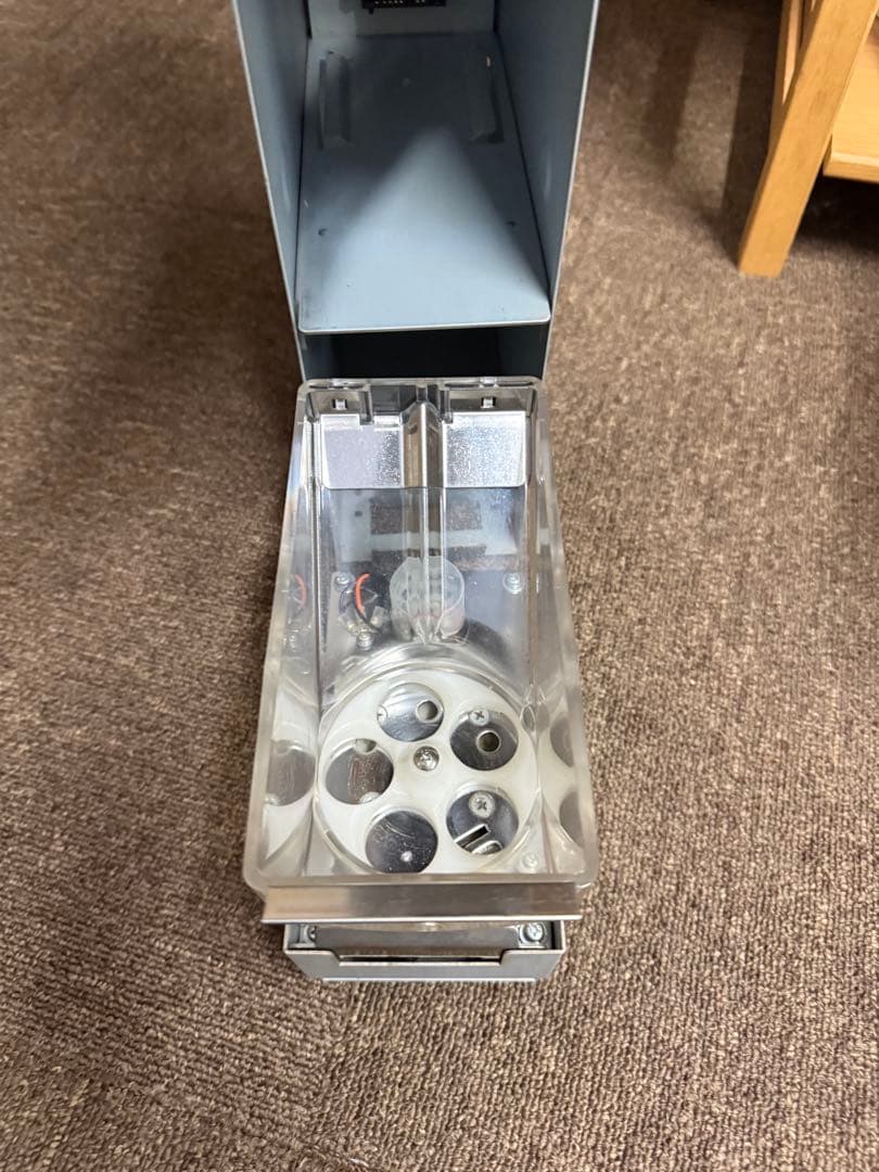 pixiq　令和6年7月発行新紙幣対応　サンド型両替機　EMS-21G