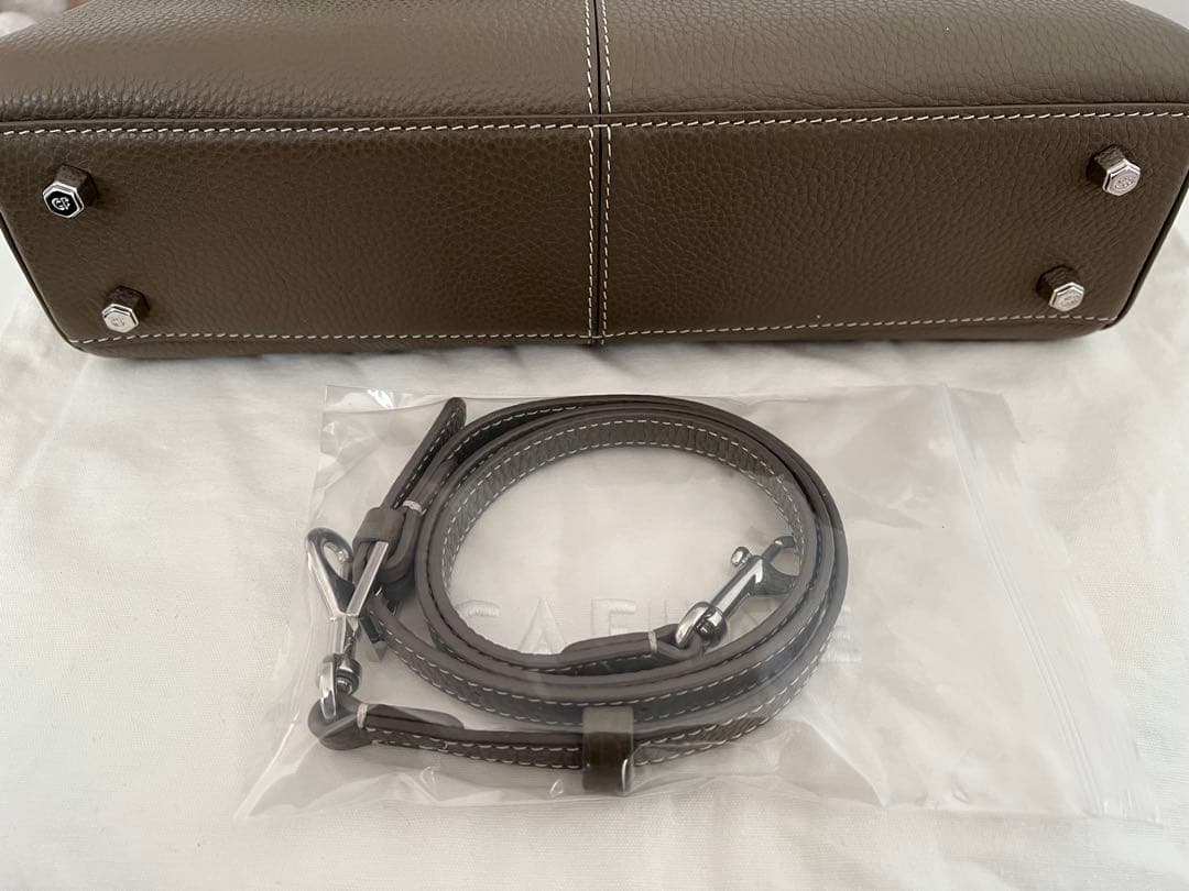 柿ピー様♡CAFUNE ブラウンレザー ショルダーバッグ