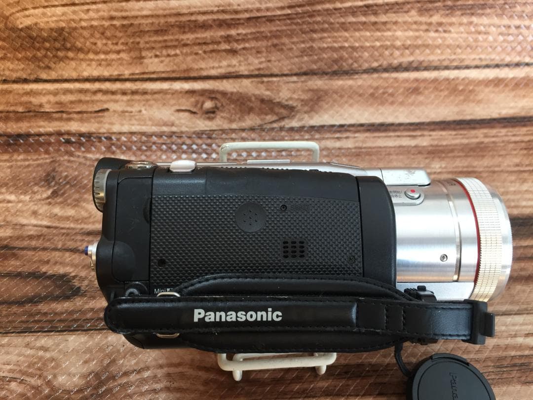 撮影再生ダビングOK　Panasonic　NV-GS400　付属品有　液晶大画面