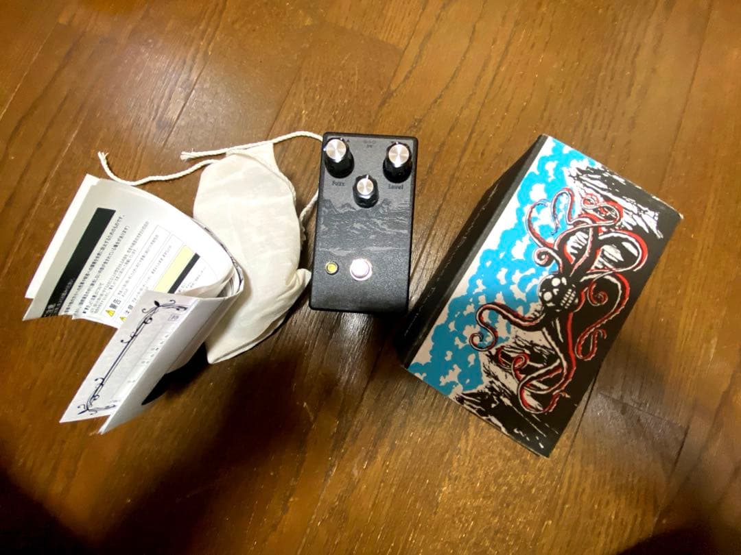 ギター earthquaker devices Black Ash