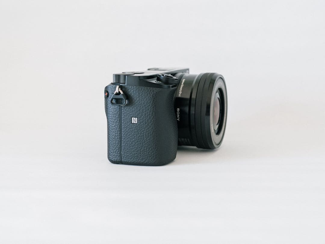 SONY(ソニー) α6100 ミラーレス一眼 パワーズームレンズキット