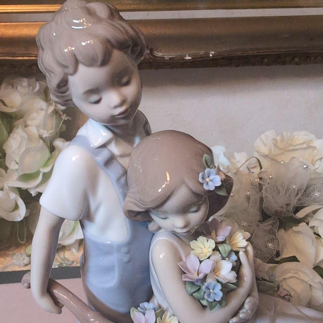 ♥LLADRO【君が好き】♥横型LLADROガラスケース背面鏡付き