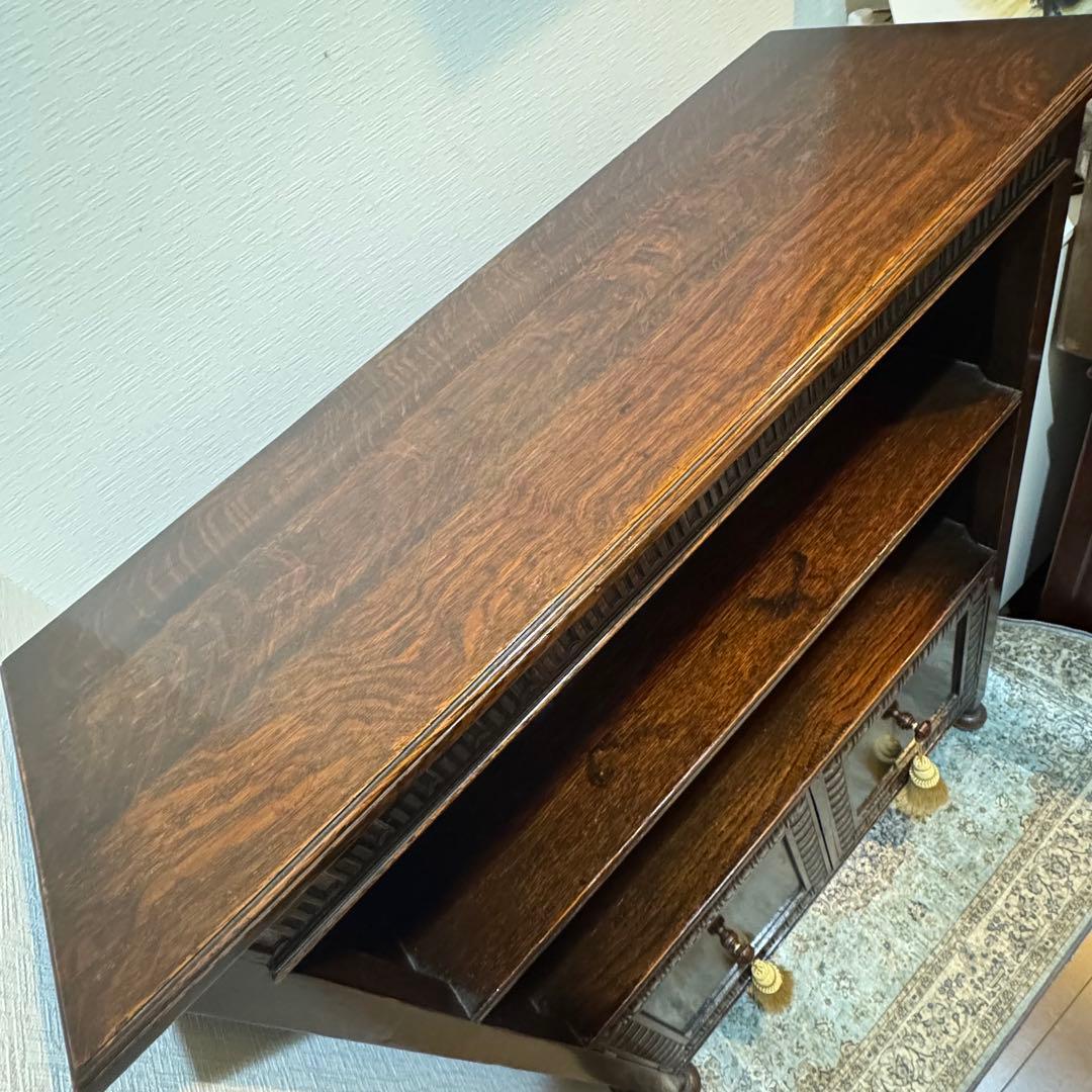 イギリスアンティーク家具　ブックシェルフ　本棚　飾り棚　キャビネット