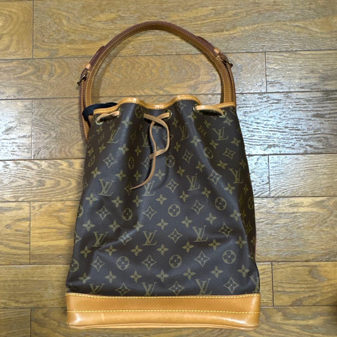 Louis Vuitton ノエ　モノグラム ショルダーバッグ