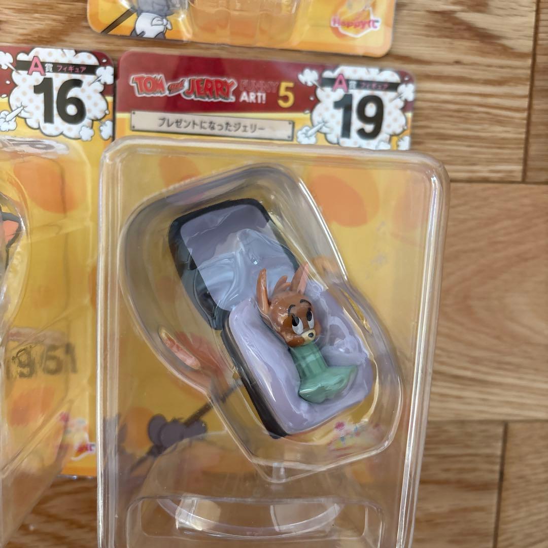 ハッピーくじ　A賞　トムとジェリー フィギュアセット 9種10個
