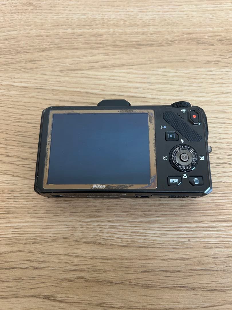 ニコン　Nikon COOLPIX S9300 コンパクトデジタルカメラ　訳あり