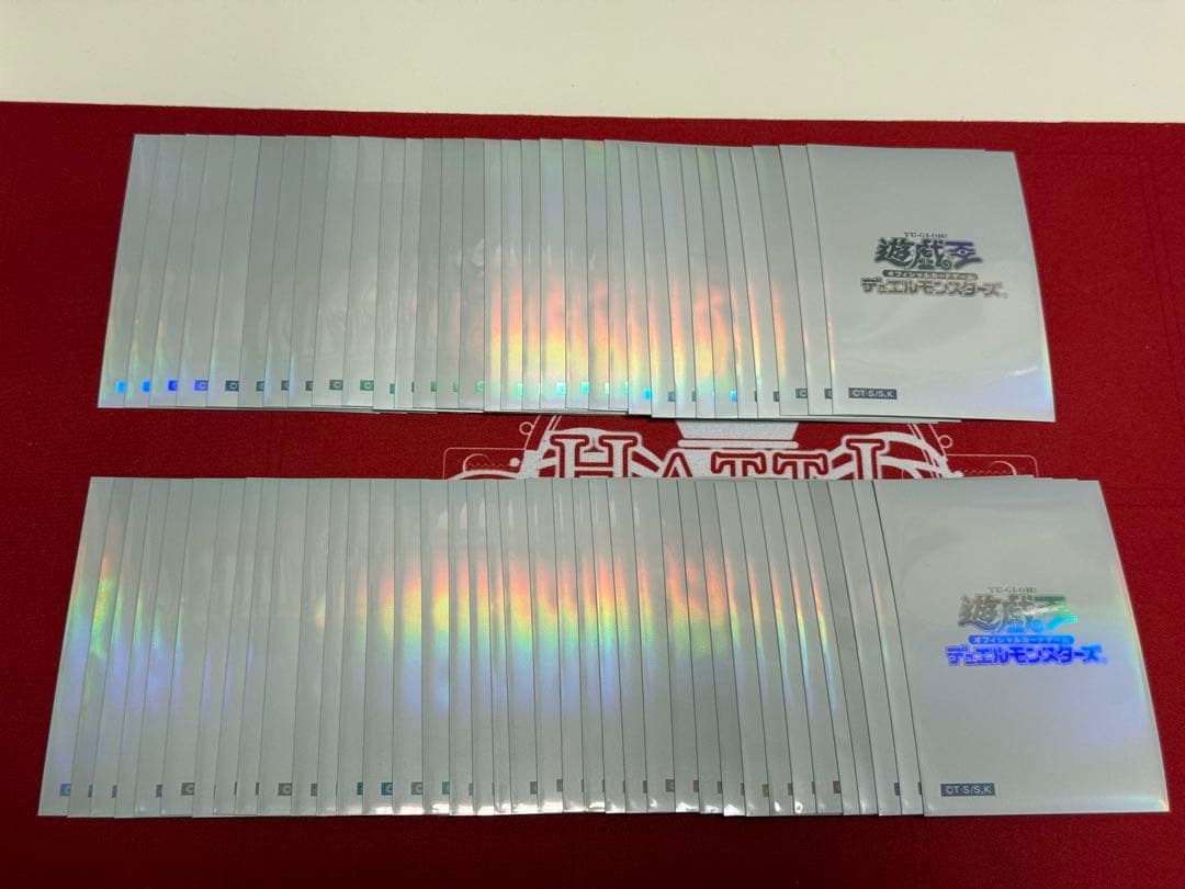 【最安値】 遊戯王 閃光の波動 スリーブ 初期白 70枚