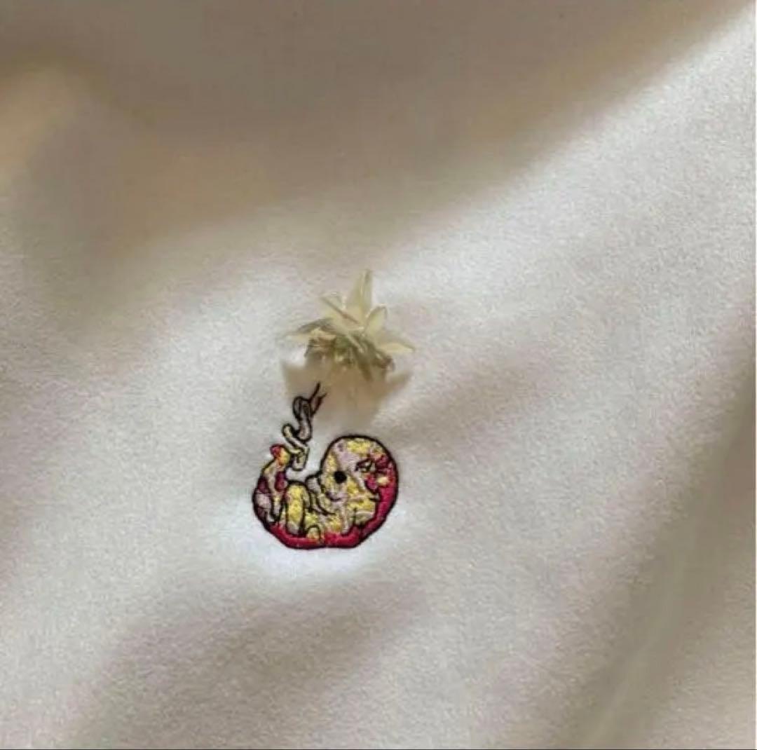 米津玄師 ライブ 宝石パーカー