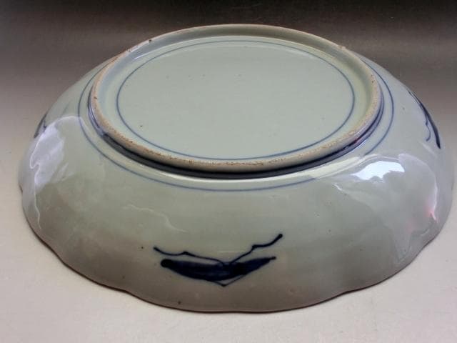 大皿■赤絵兎紋窓絵染錦絵花唐草紋皿 花弁型(江戸後期～明治期)古伊万里 時代物■