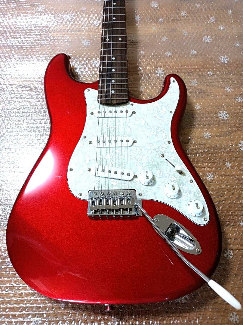 MAvis メイビス　ストラトキャスター　エレキギター 土.日発送になります。