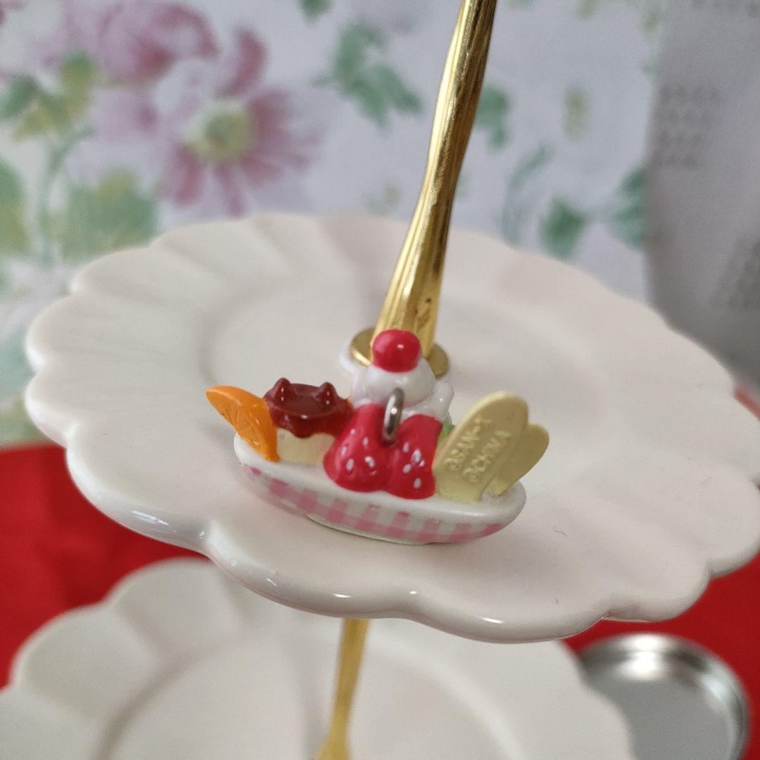 【希少！】当時もの にゃんにゃんにゃんこ プリンアラモード、シャカ2キーホルダー