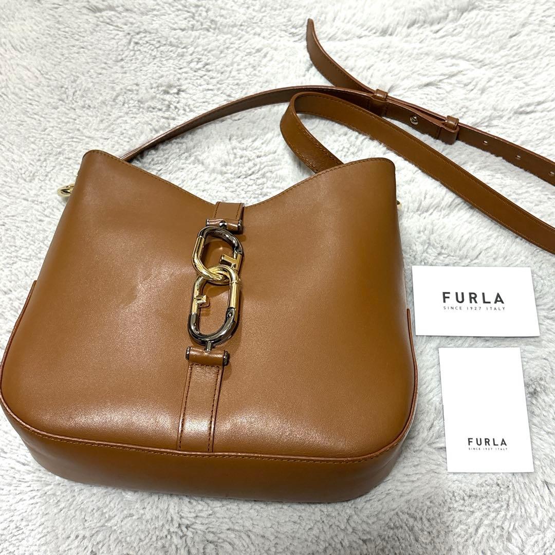 【現行・極美品】フルラ　シレナ　ショルダーバッグ　ホーボー