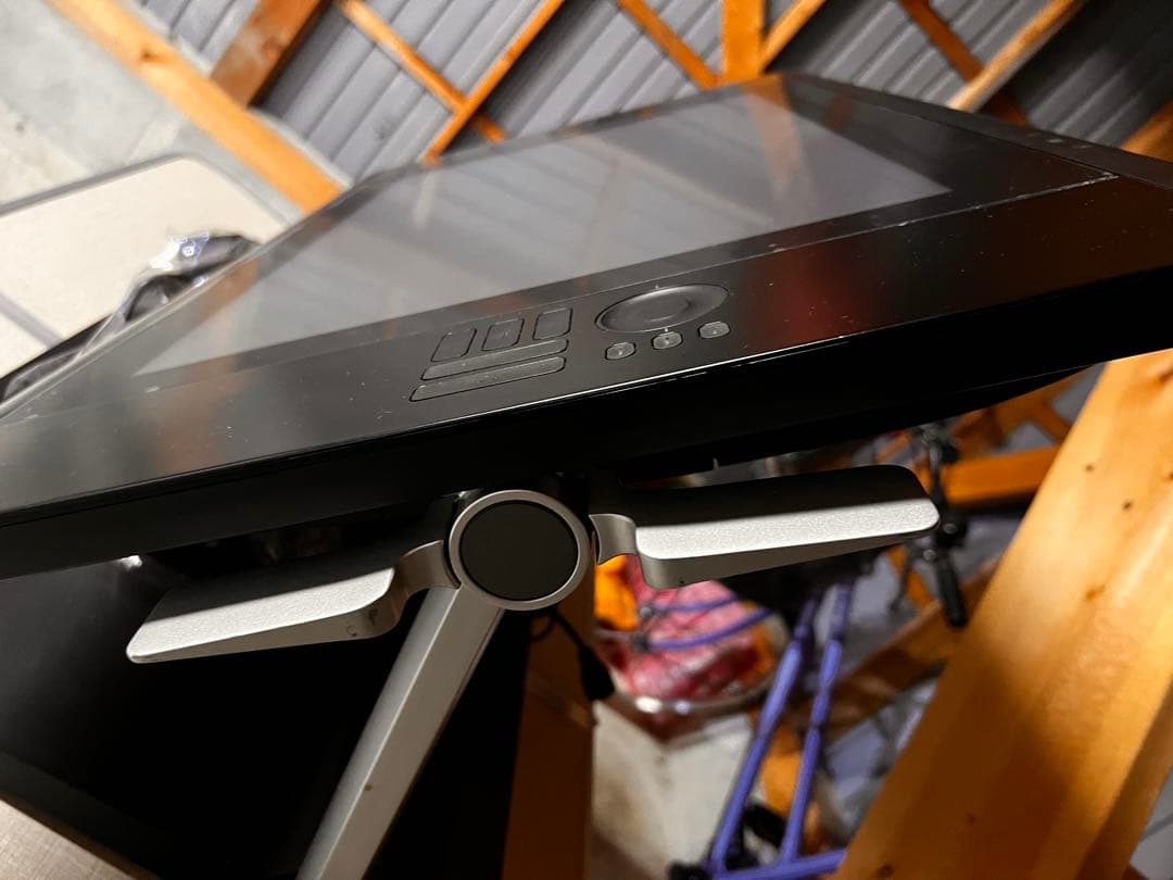 【青森引き取り】Cintiq 24HD DTH-2400 液タブ