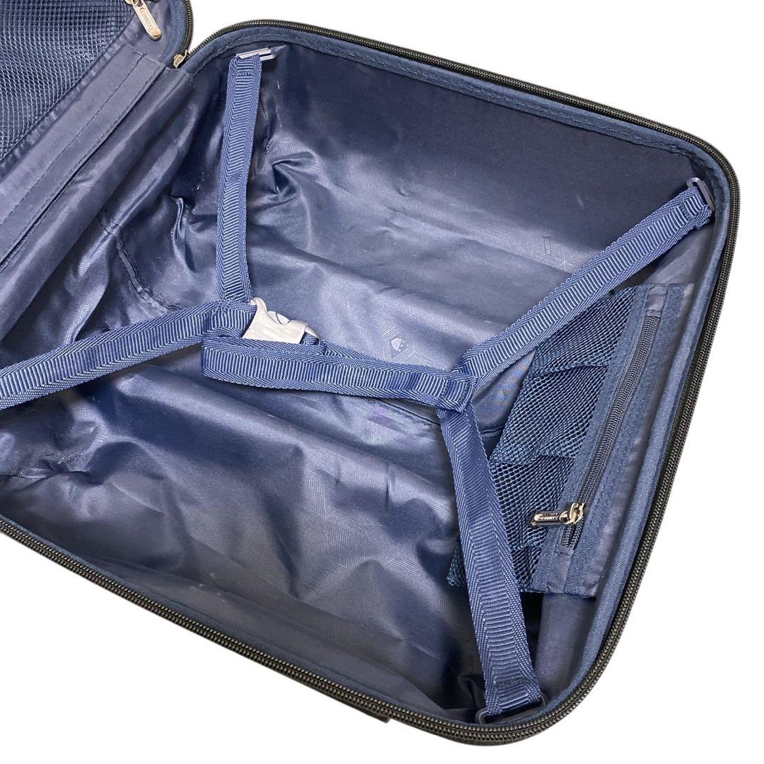 BERMAS INTER CITY フロントオープンスクエア4輪33L 39cm