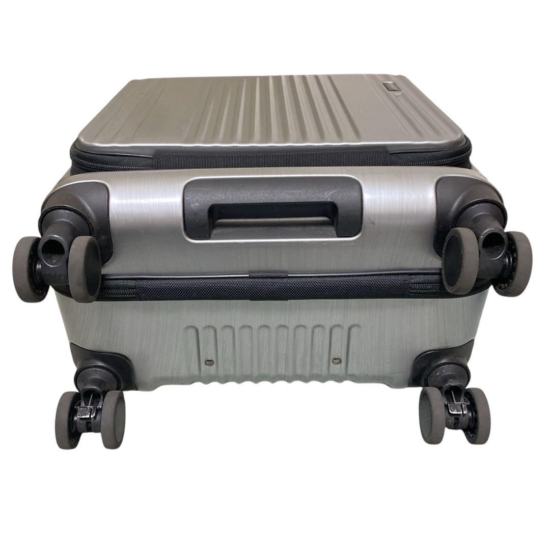 BERMAS INTER CITY フロントオープンスクエア4輪33L 39cm