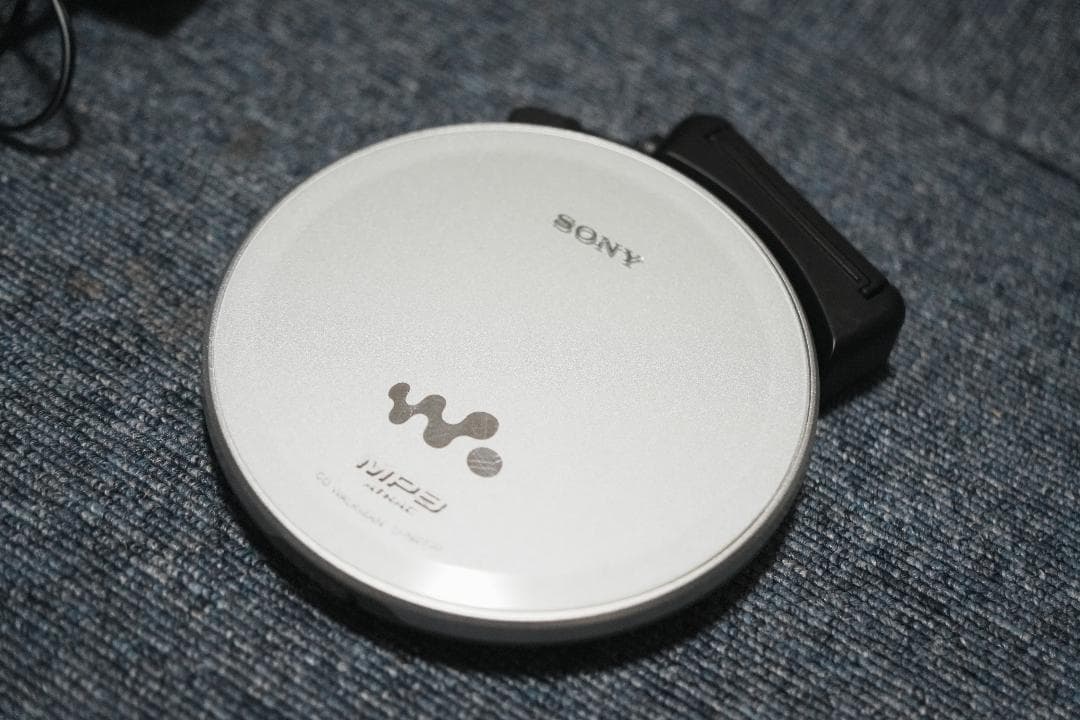 SONY　CD WALKMAN D-NE730　動作確認済み