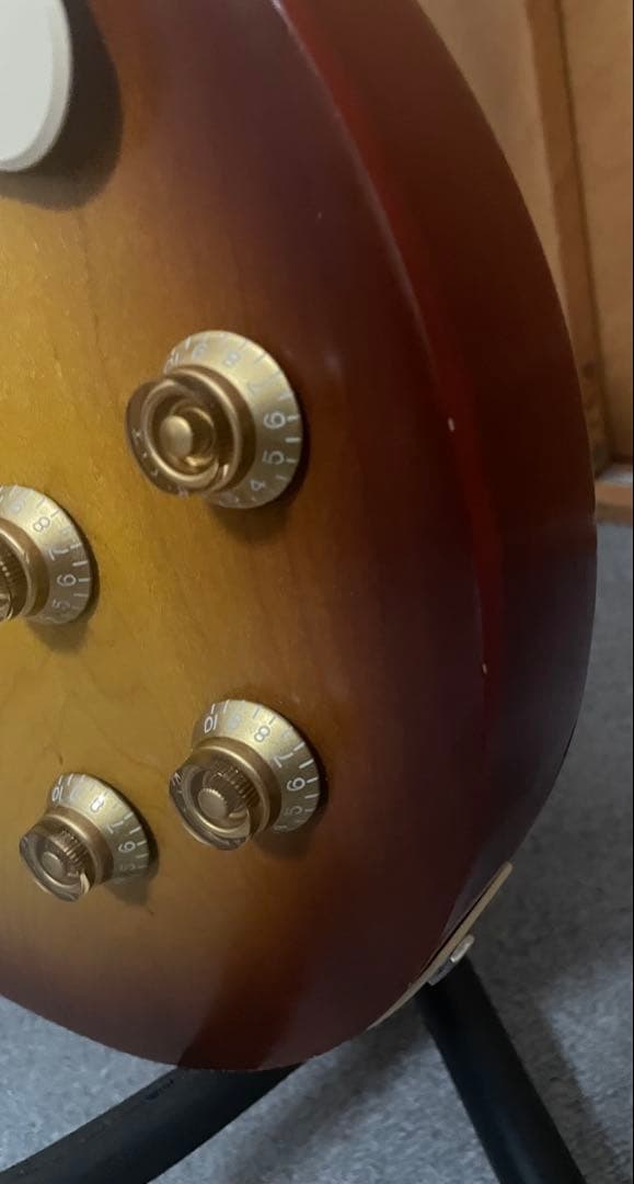 ギター Gibson Les Paul Tribute