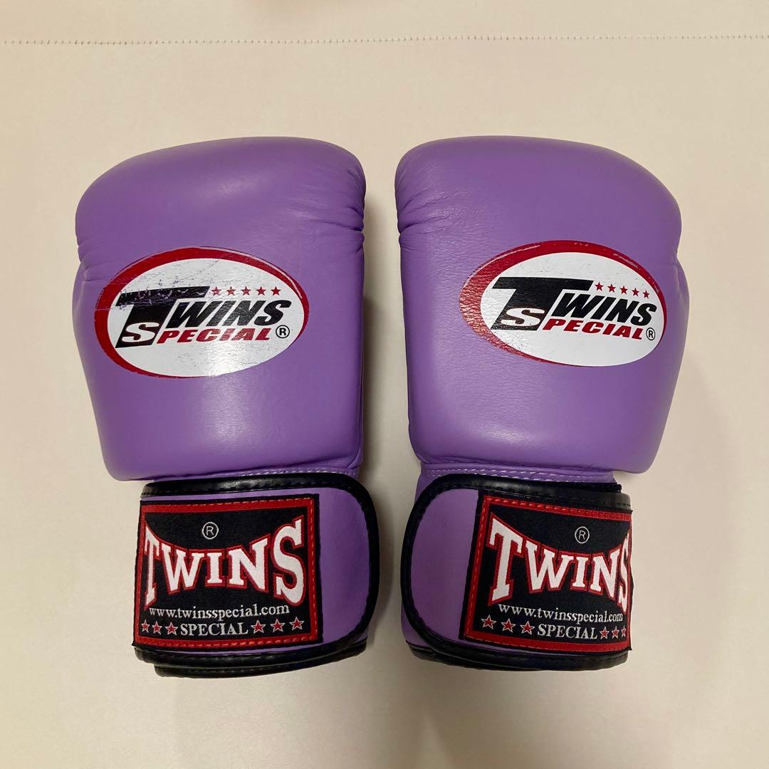 TWINS SPECIAL ボクシンググローブ 8 oz 紫　キックボクシング