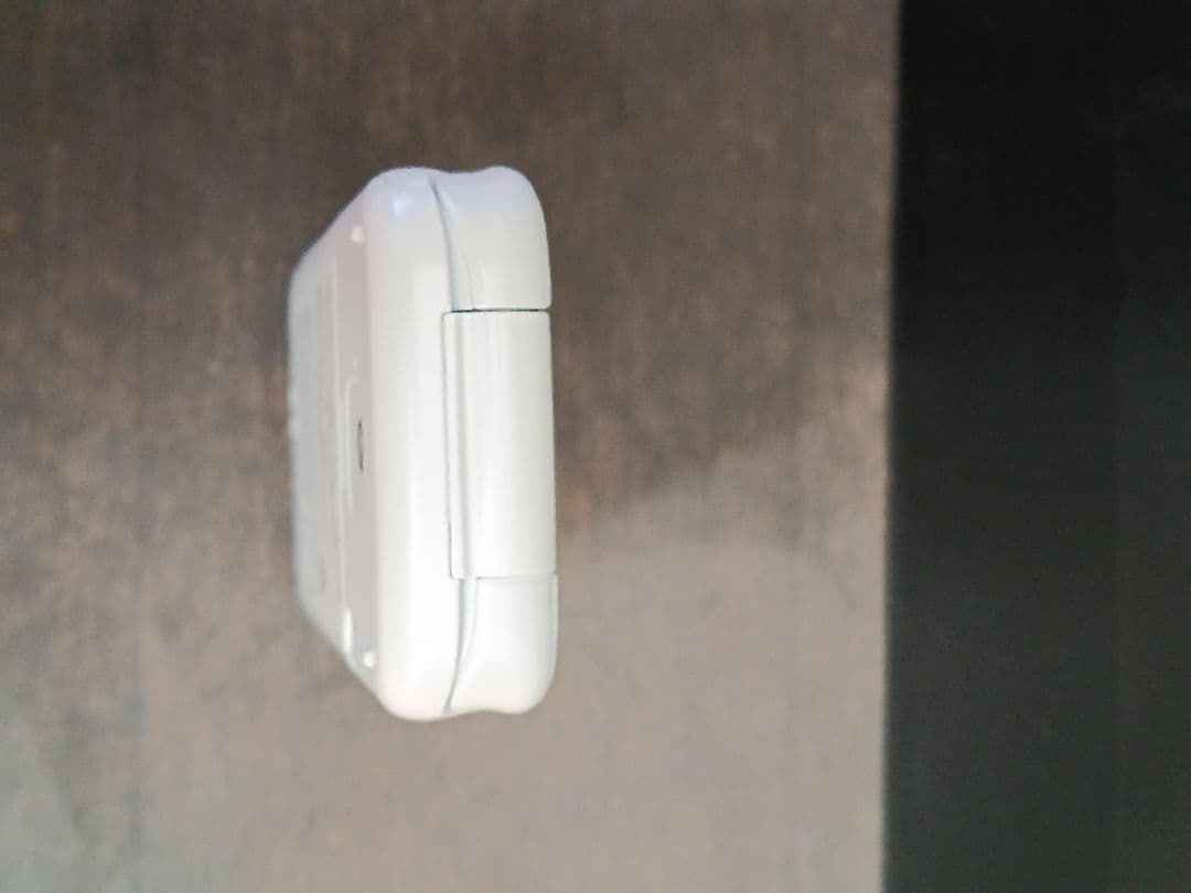 docomo らくらくホン シルバー 未使用