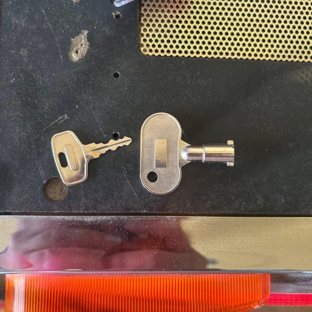 ロデオ サラリーマン金太郎 4号機 パチスロ実機 スロット 家庭用電源　送料込