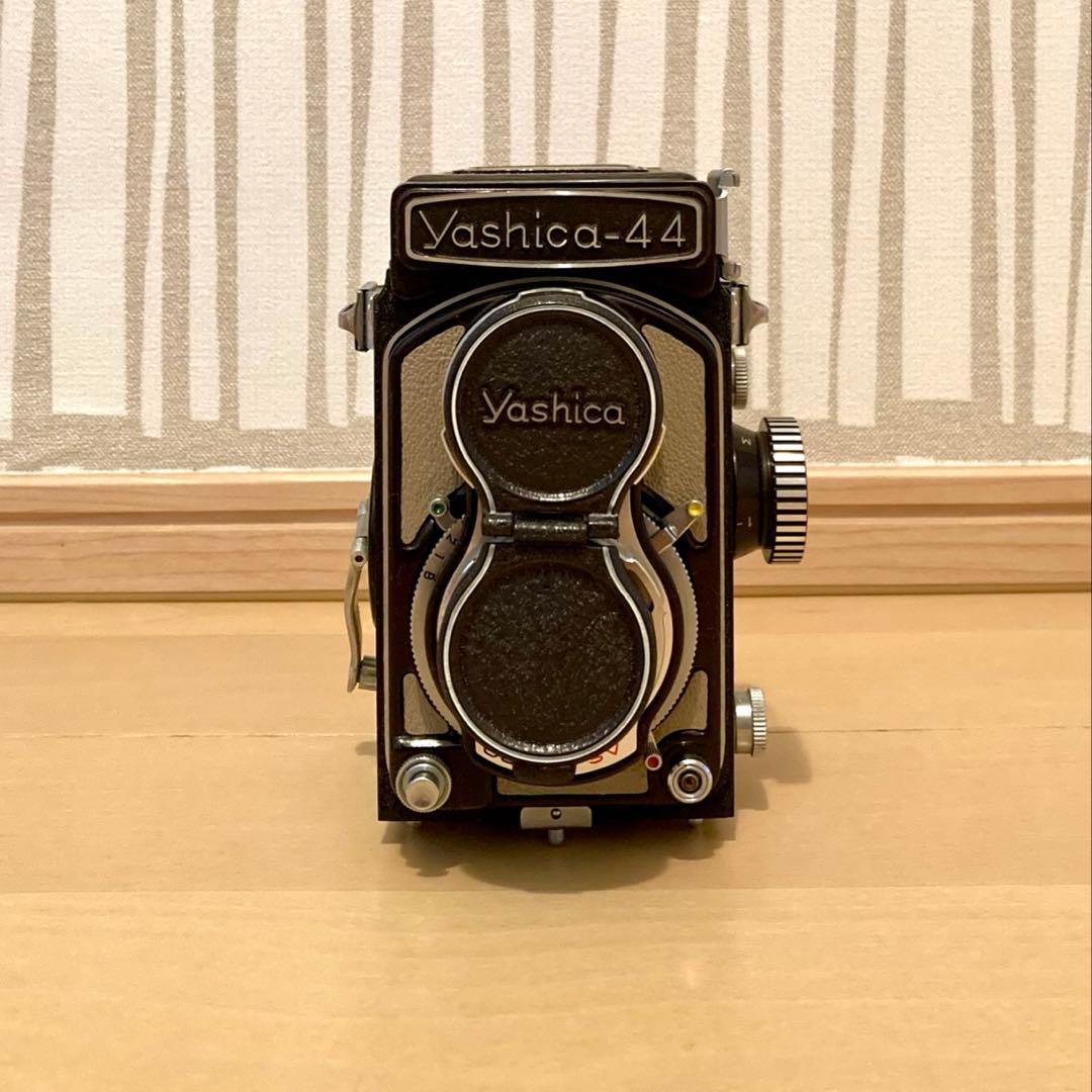 Yashica-44 二眼レフカメラ ヤシカ-44【値下げ】