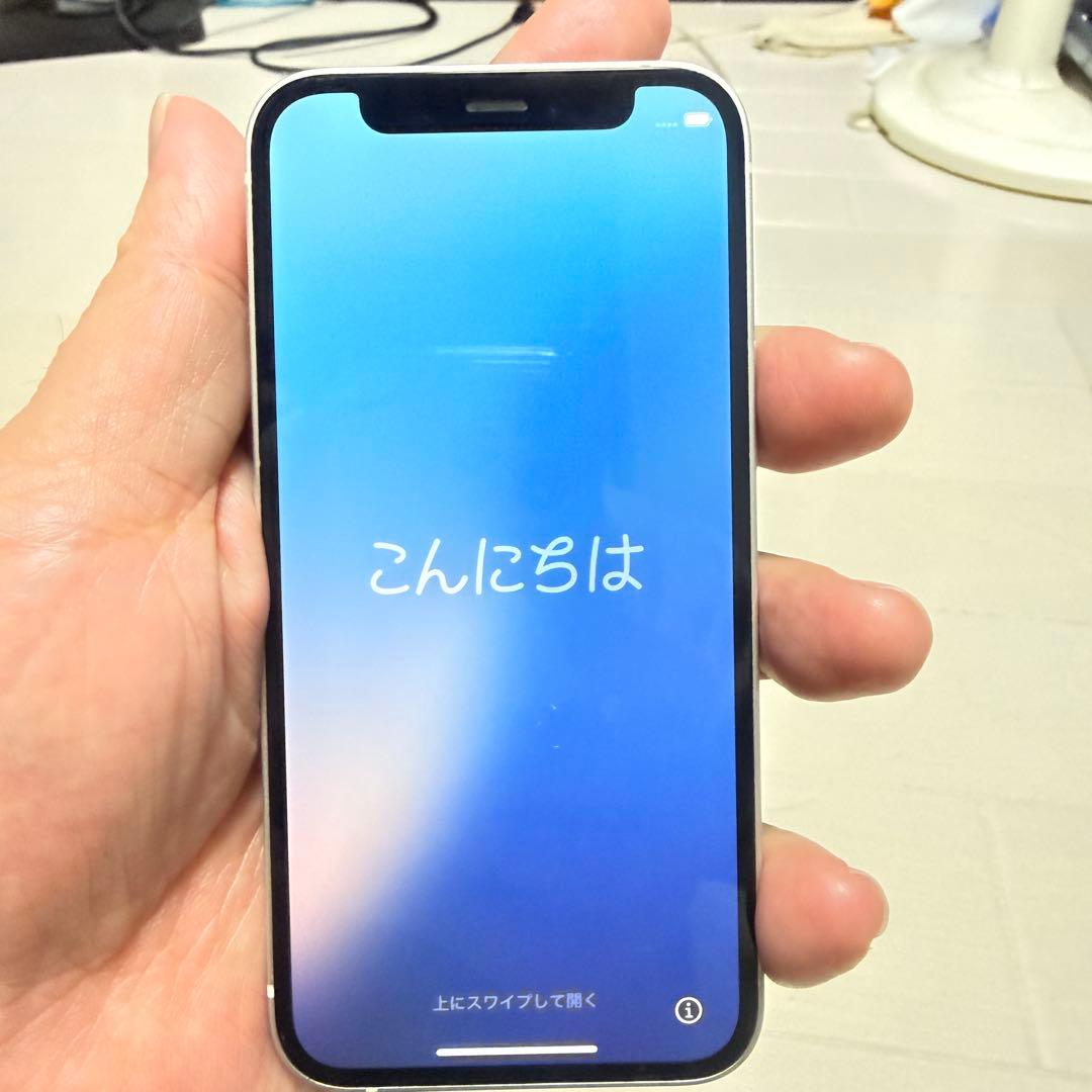 Apple iPhone 12 ホワイト 128GB SIM FREE 美品