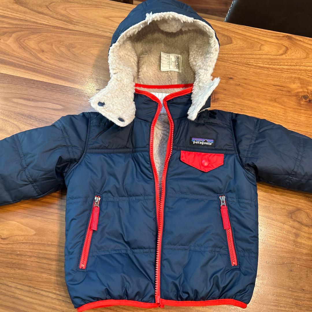 パタゴニア　リバーシブルフーディ　2T