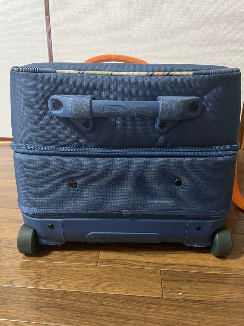 BURTOバートン　大型　キャリーバッグ　キャリーケース　ソフトケース　大容量