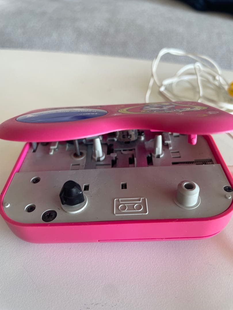 美品✨　動作確認済み　セーラームーンR ヘッドホンステレオ　カセットテープ付き