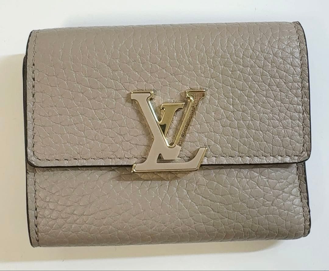 Louis Vuitton ポルトフォイユ・カプシーヌ コンパクト ガレ