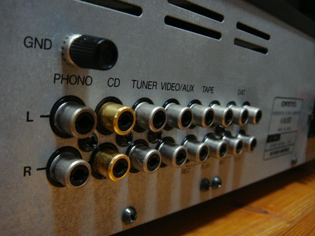 整備済 程度良 ONKYO オンキョー Integra A-812EX 取説付