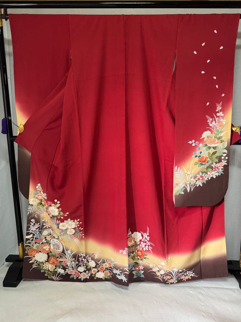 [美品] 振袖　本振袖　正絹　臙脂色　赤　礼装　成人式　卒業式　シンプル　高身長