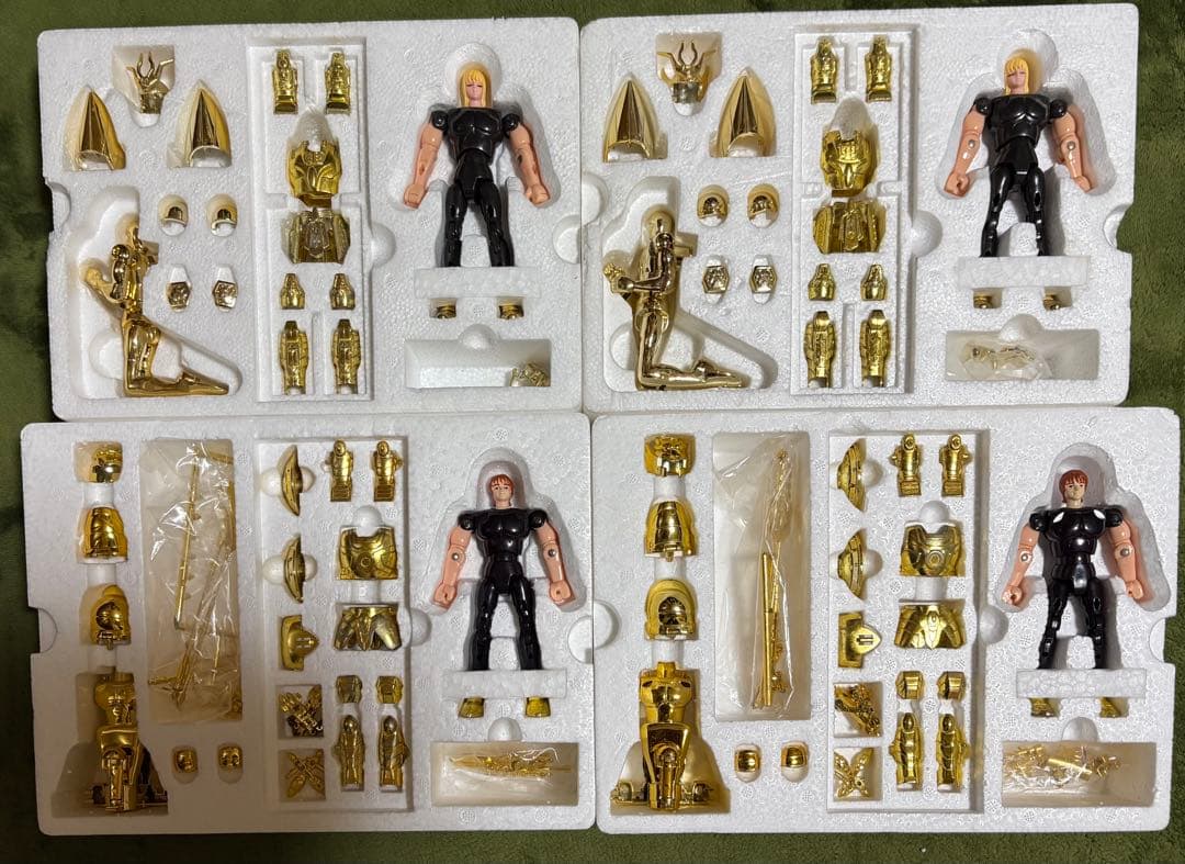 聖闘士聖衣大系　当時物　黄金聖闘士12種18個 【開封使用品欠品有り】おまけ付き