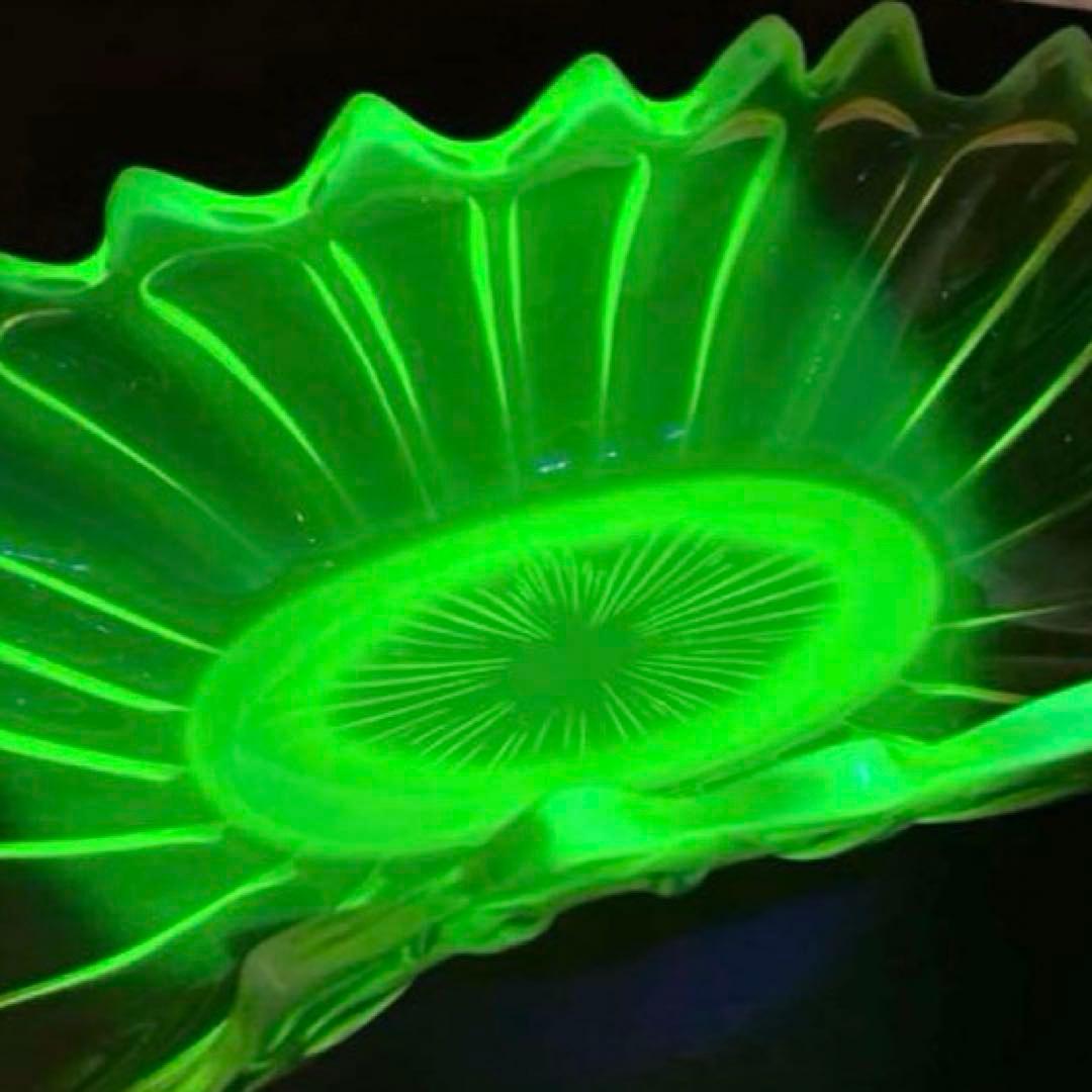 フォストリアエアルームワセリンガラスウランガラスheirloom 特大コンポート