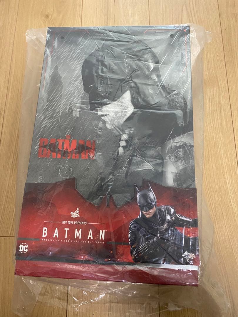 【新品未開封】Hot Toys THE BATMAN バットマン